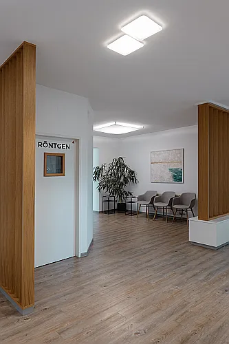 Wartezimmer Zahnarzt Illmitz